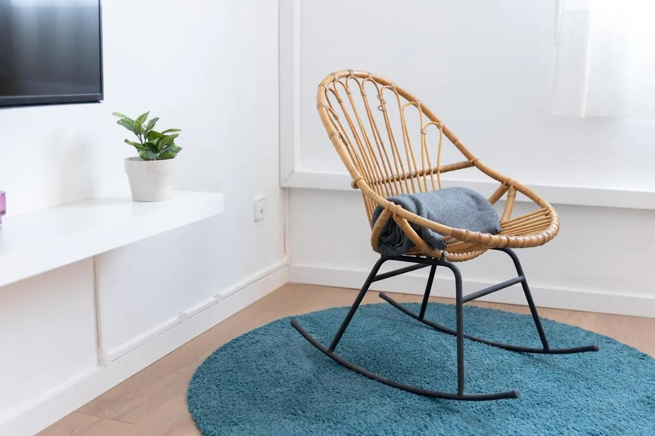 Housalia Lepant 3 Bedroom Apartment 300 Meters De Sagrada Familia Barcelona