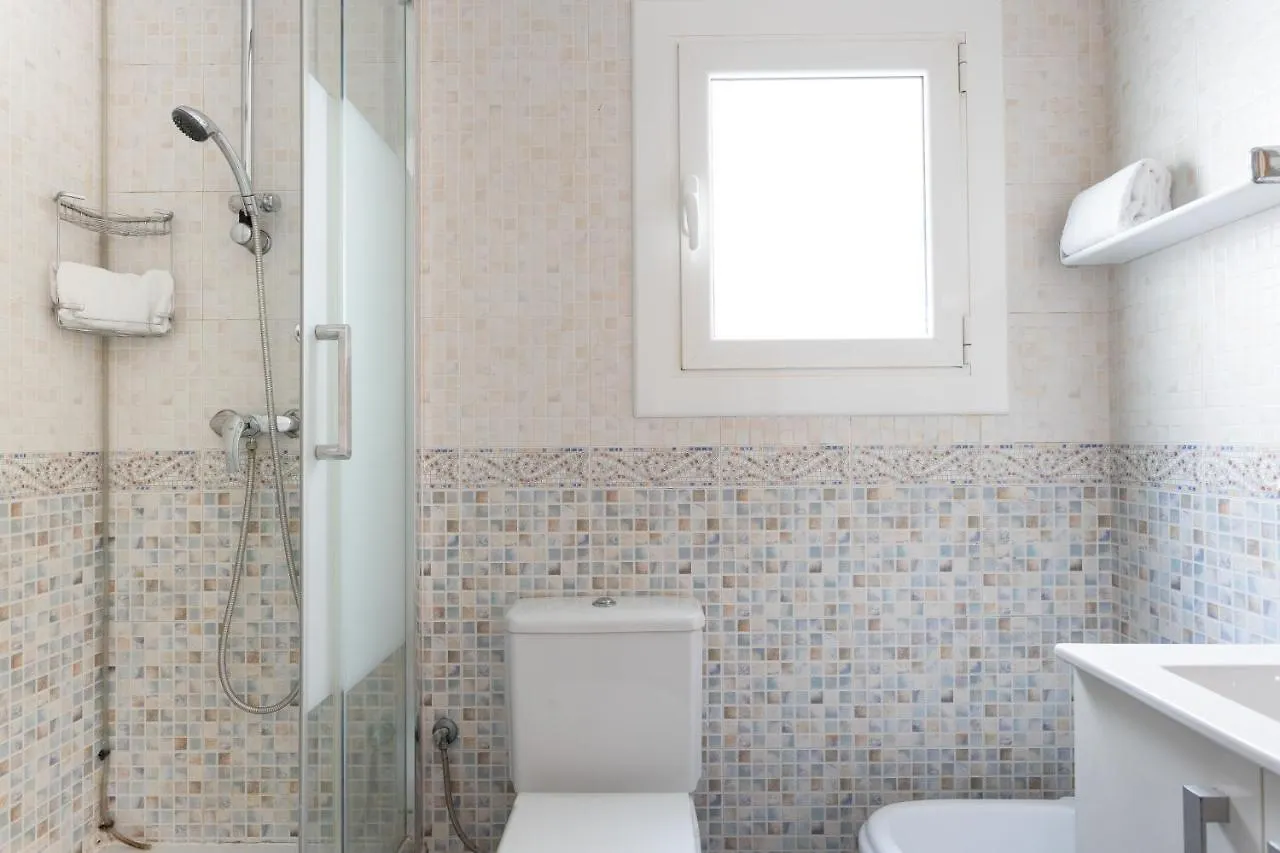 Housalia Lepant 3 Bedroom Apartment 300 Meters De Sagrada Familia Barcelona