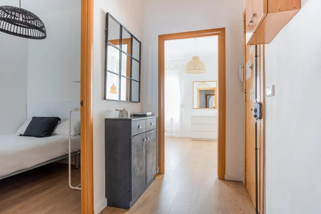Housalia Lepant 3 Bedroom Apartment 300 Meters De Sagrada Familia Barcelona
